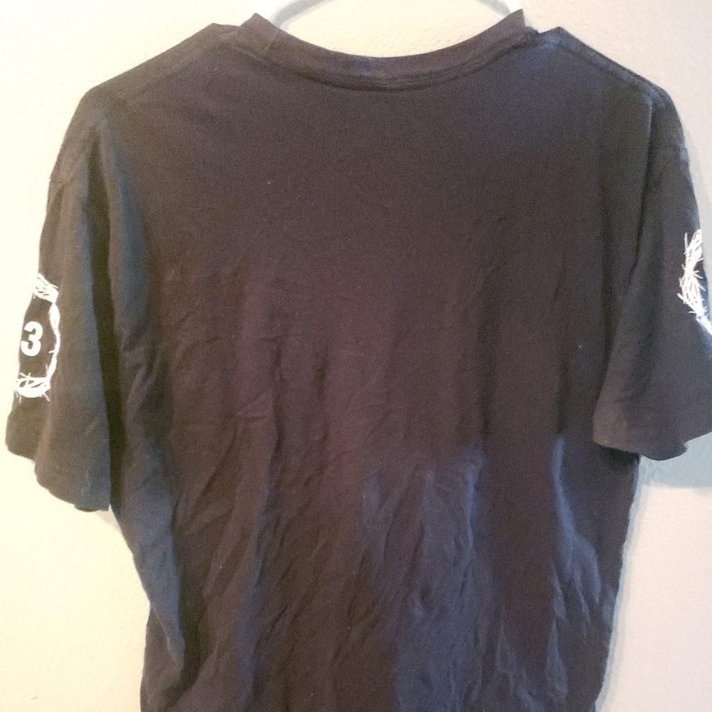 Shirt - Picture 3 of 3